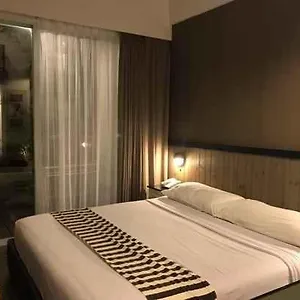 7 Bidadari 3*, Seminyak (Bali) Indonesia